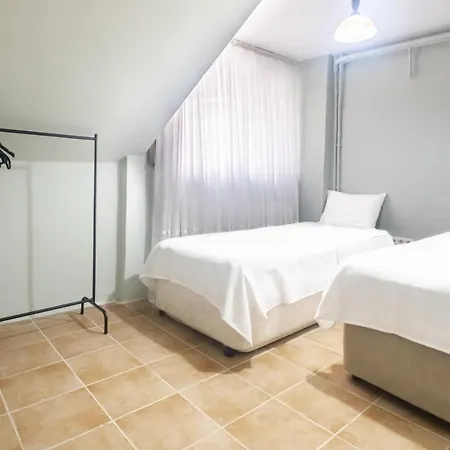 Apartment Comfy Flat With Location In Besiktas Istanbul