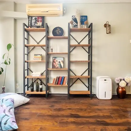 Comfy Flat With Location In Besiktas